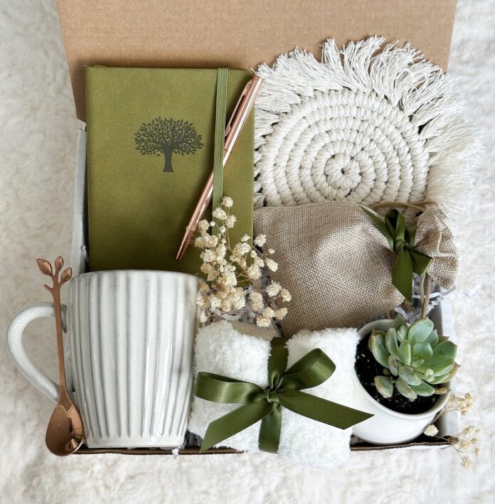 Sending a Hug Gift Box Birthday Gift Basket for Women Spring - Etsy