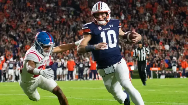 Bo Nix - Football 2019 - Auburn Tigers - Official Athletics Website