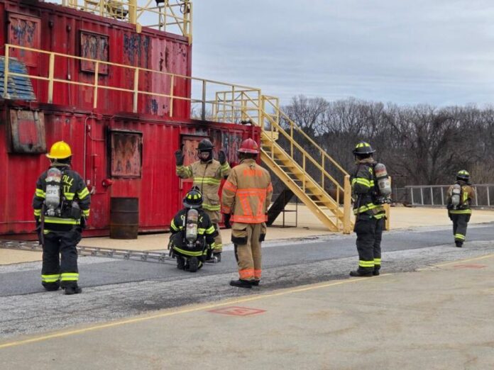 EST Fire I Students Honing Skills - Carroll County Volunteer Emergency ... EST Fire I Students Honing Skills - Carroll County Volunteer Emergency ...