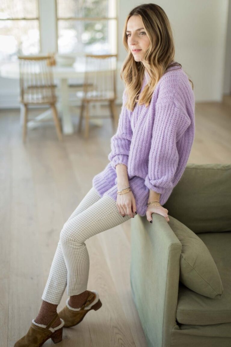 How To Wear A Tunic Sweater | Jess Ann Kirby - Lifestyle Blog
