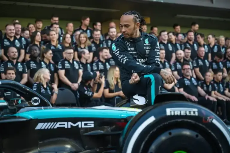 Lewis Hamilton’s final F1 lap with Mercedes: A year of challenges, a ...